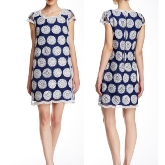 Betsey Johnson Floral Lace Shift Dress - Picture 2 of 7